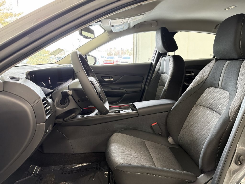 Certified 2026 Nissan Sentra SV w/ SV Convenience Package FWD image 21