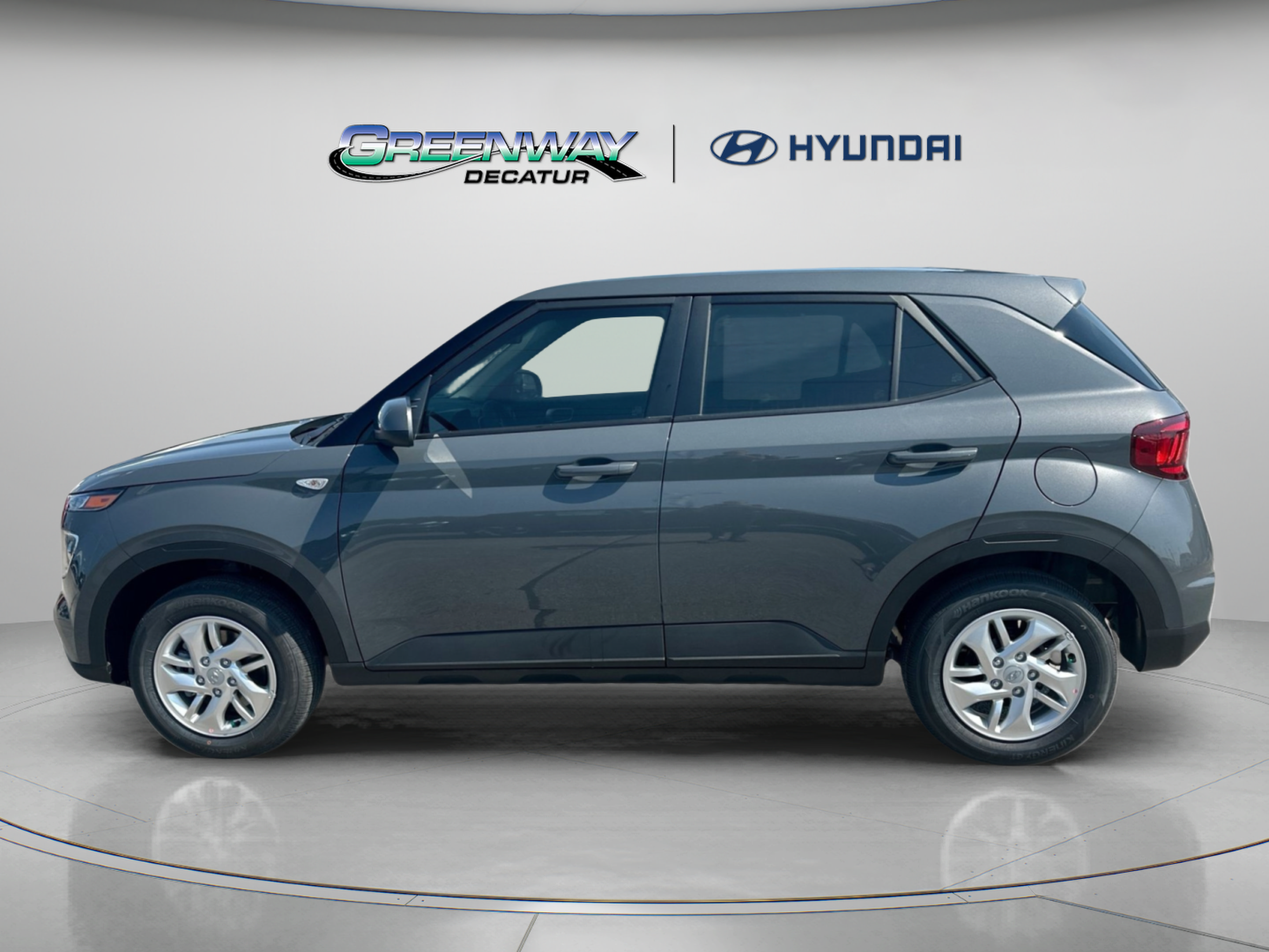 New 2026 Hyundai Venue SE FWD image 5