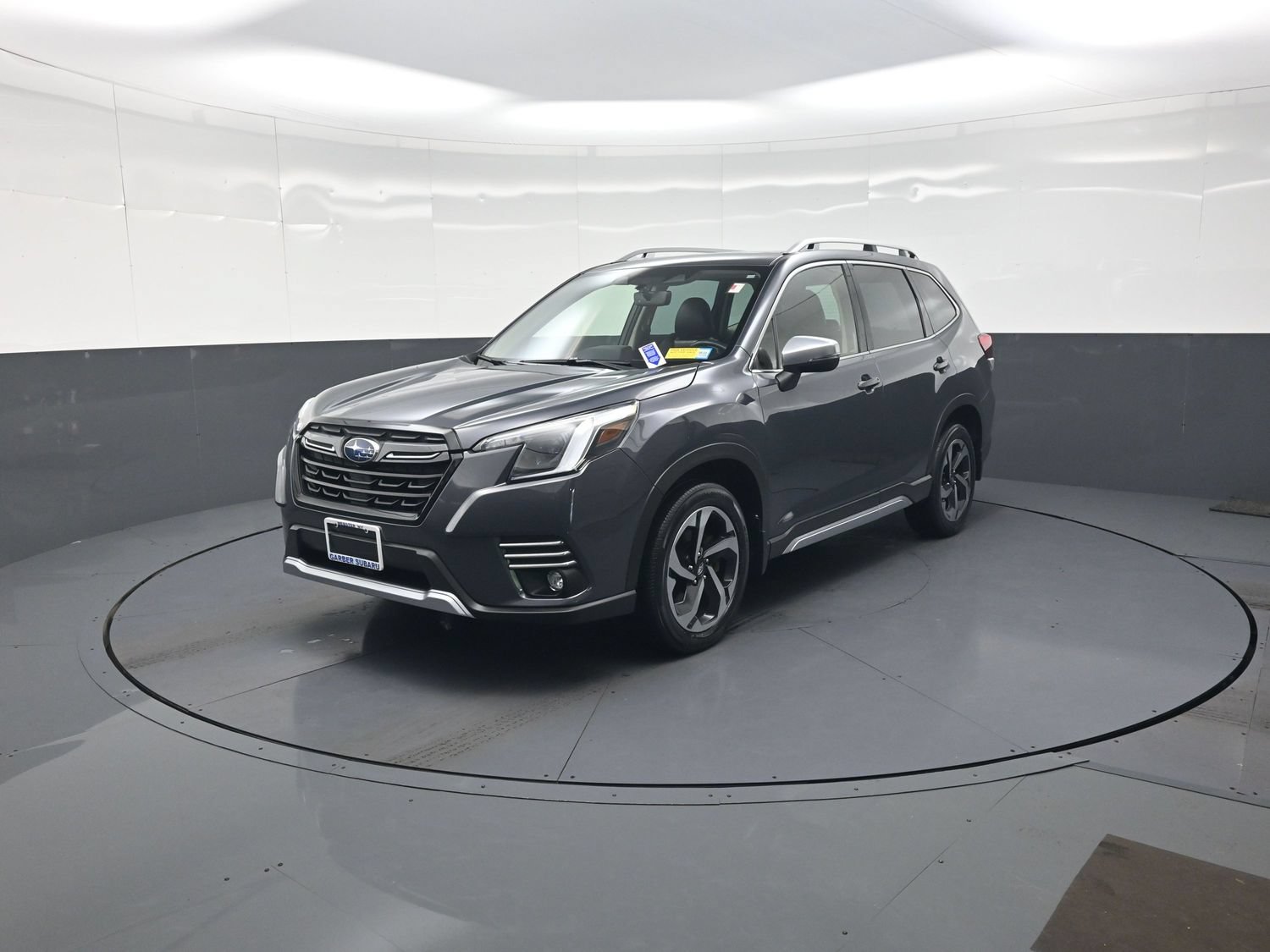 Used 2023 Subaru Forester Touring AWD/4WD image 7