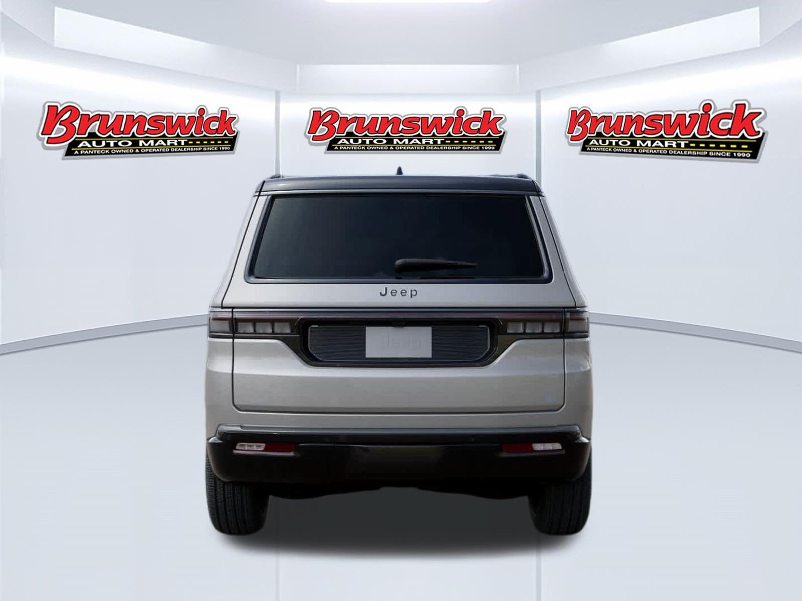 New 2026 Jeep Grand Wagoneer 4WD image 7