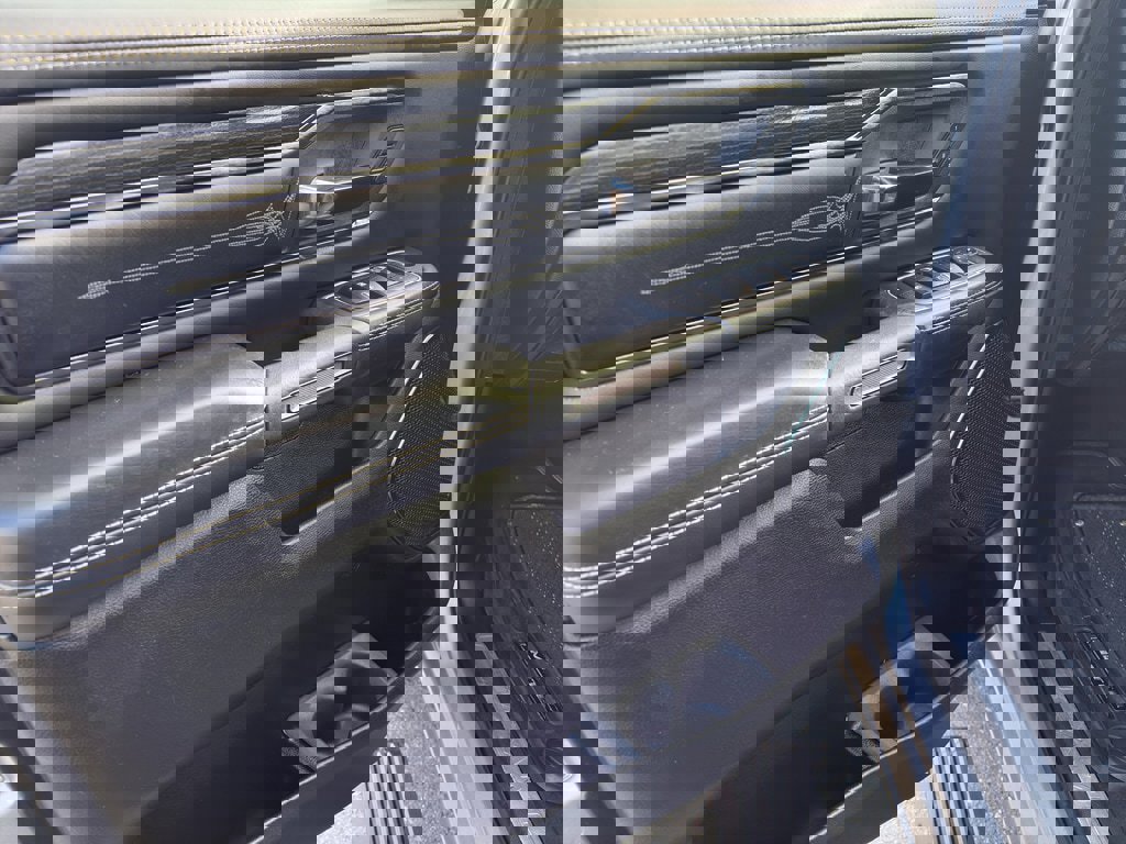 Used 2022 RAM 1500 Limited w/ Trailer Tow Group (B) image 7