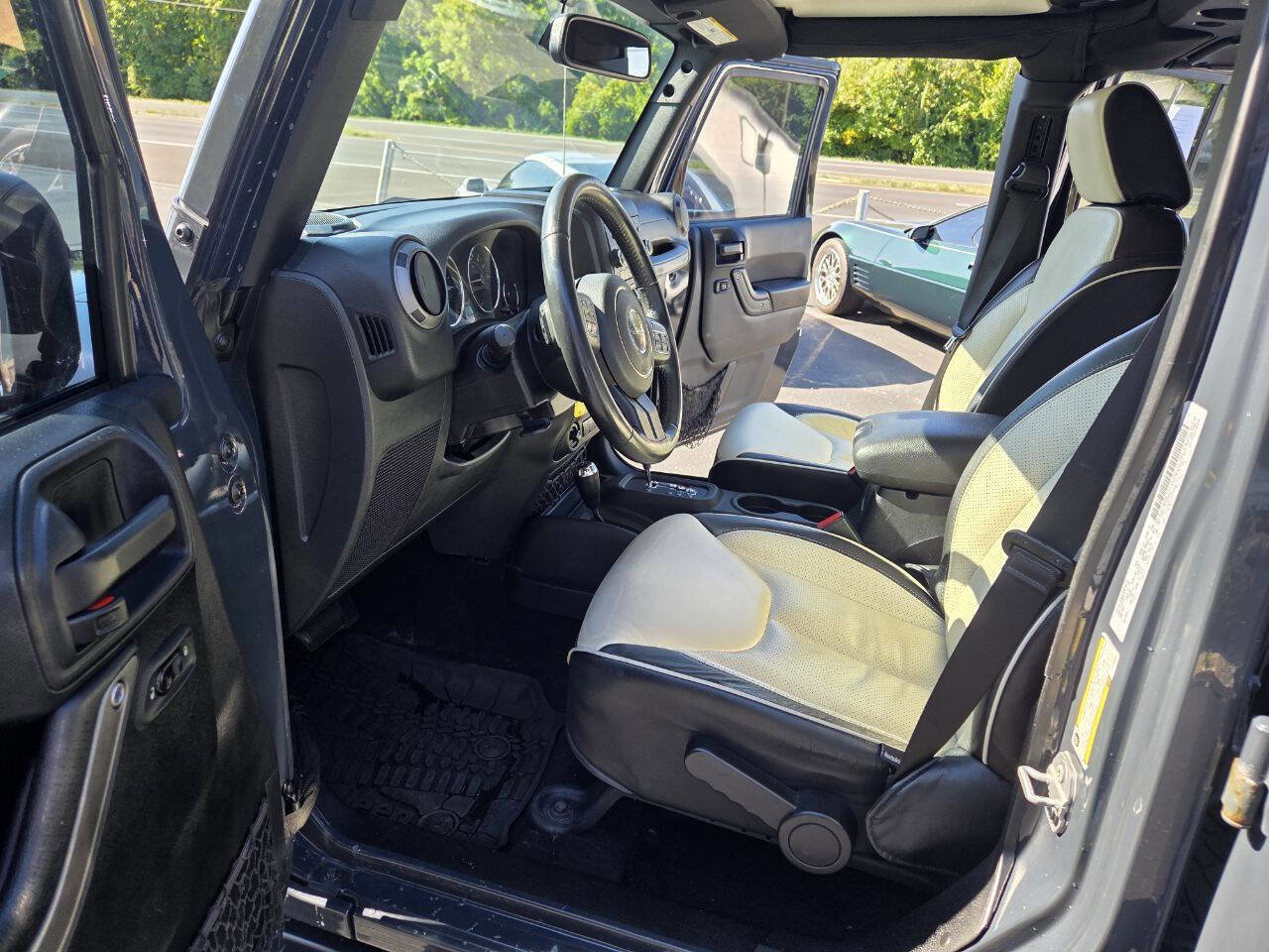 Used 2017 Jeep Wrangler Unlimited Sport w/ Quick Order Package 24S image 20