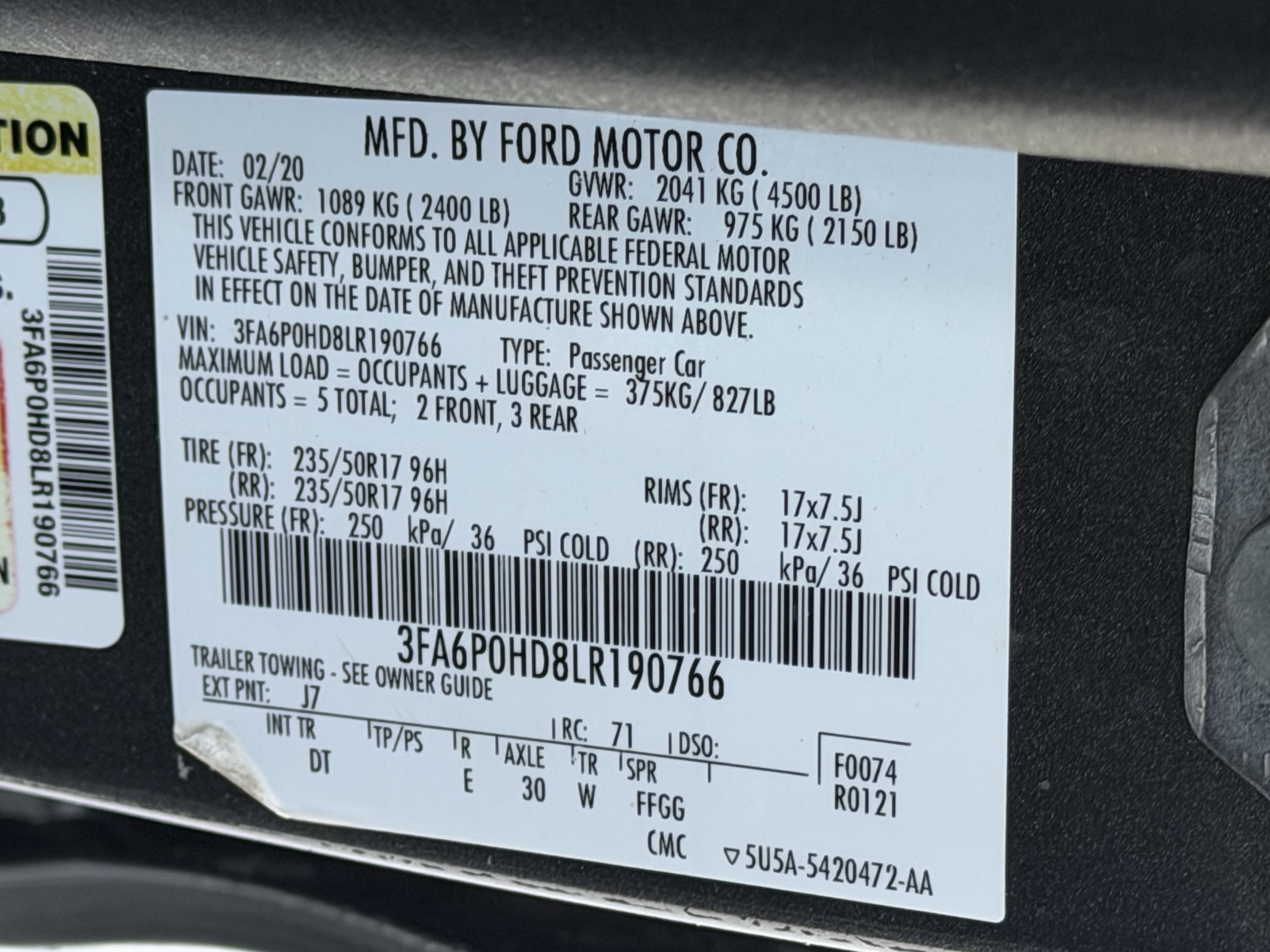 Used 2020 Ford Fusion SE FWD image 13