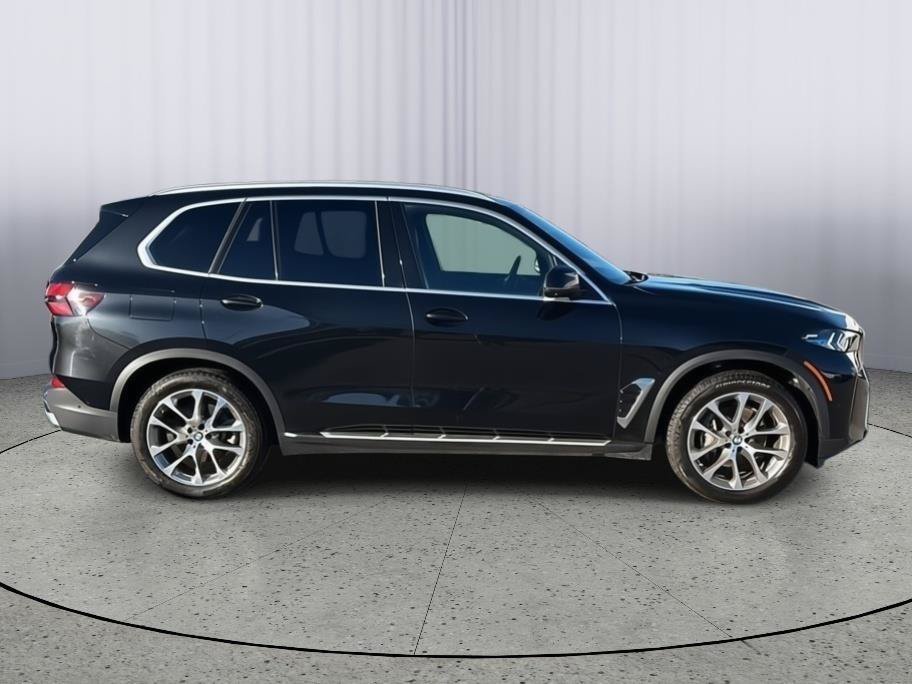 Used 2025 BMW X5 xDrive40i AWD/4WD image 6