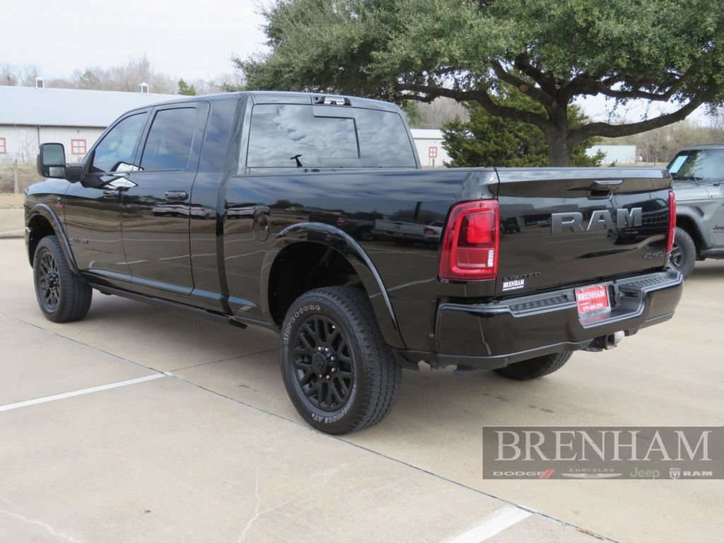 Used 2026 RAM 2500 Limited AWD/4WD image 3