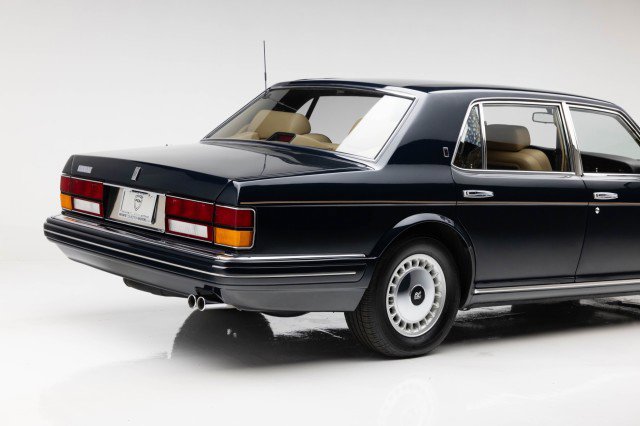 Used 1998 Rolls-Royce Silver Spur image 39