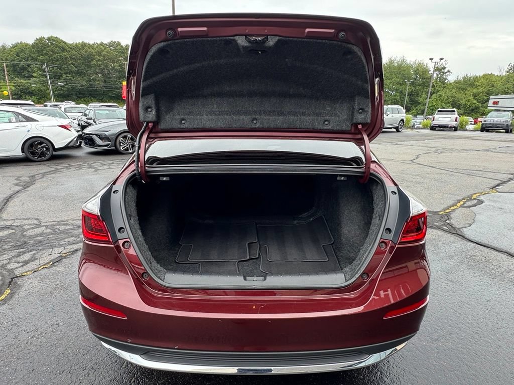 Used 2019 Honda Insight Touring image 19
