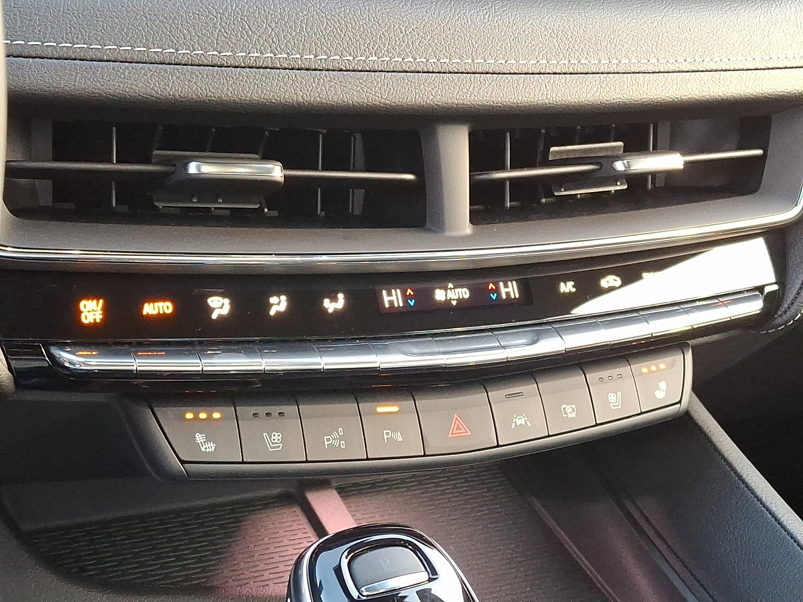 Used 2026 Cadillac CT5 V w/ Technology Package image 17