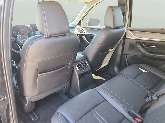 Used 2025 MAZDA CX-70 3.3 Turbo w/ Preferred Package image 17