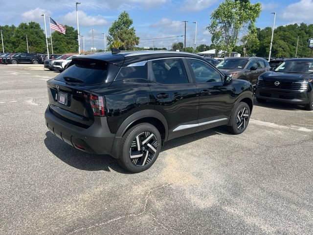 Used 2026 Nissan Kicks SV FWD image 5