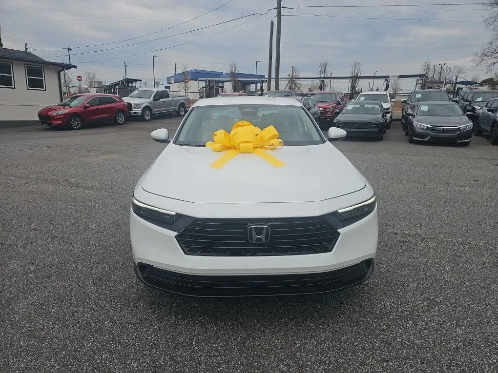 Used 2024 Honda Accord LX image 11
