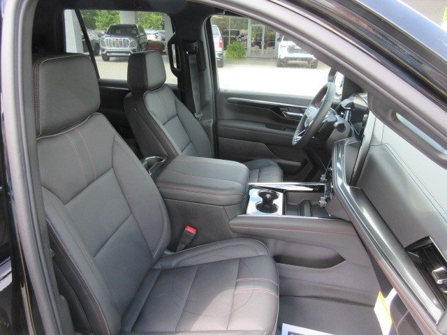 New 2026 Chevrolet Tahoe RST w/ Comfort Package RWD image 13
