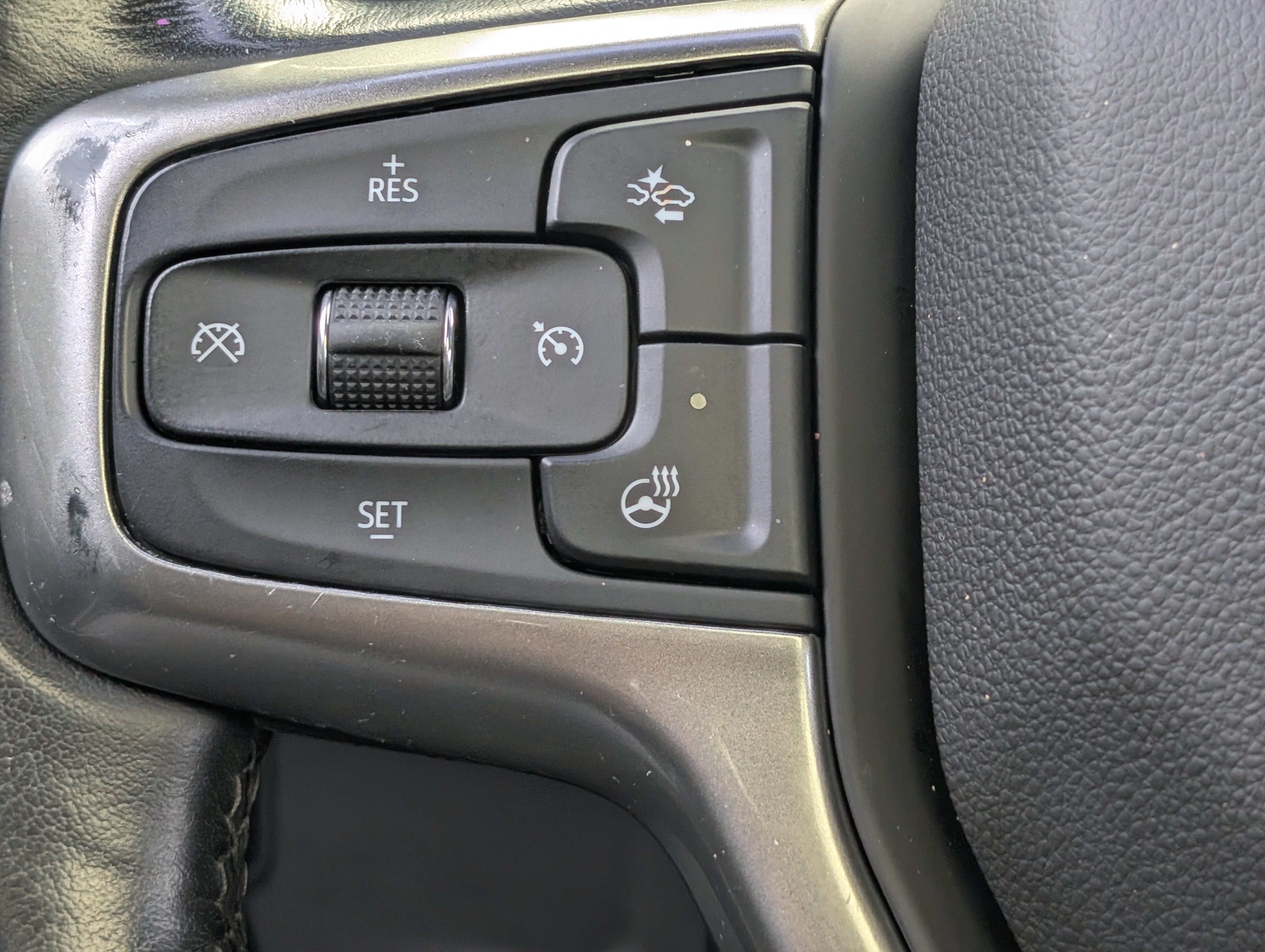 Used 2021 Chevrolet Suburban Premier w/ Premium Package 2 RWD image 38