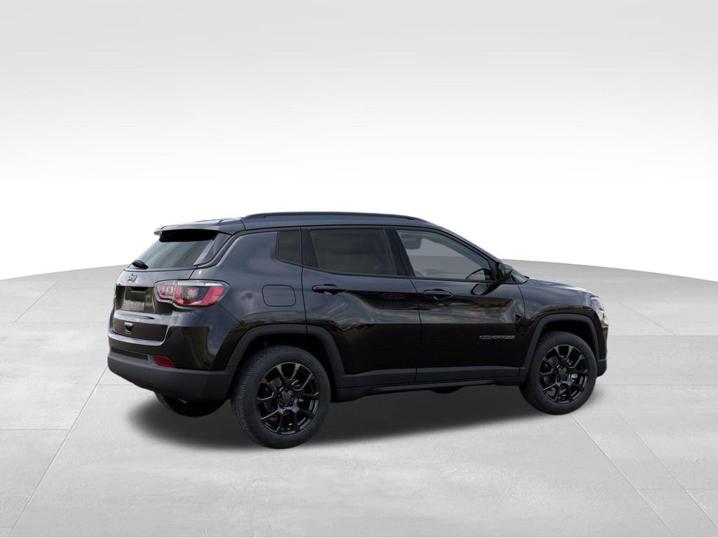 New 2026 Jeep Compass Latitude image 5