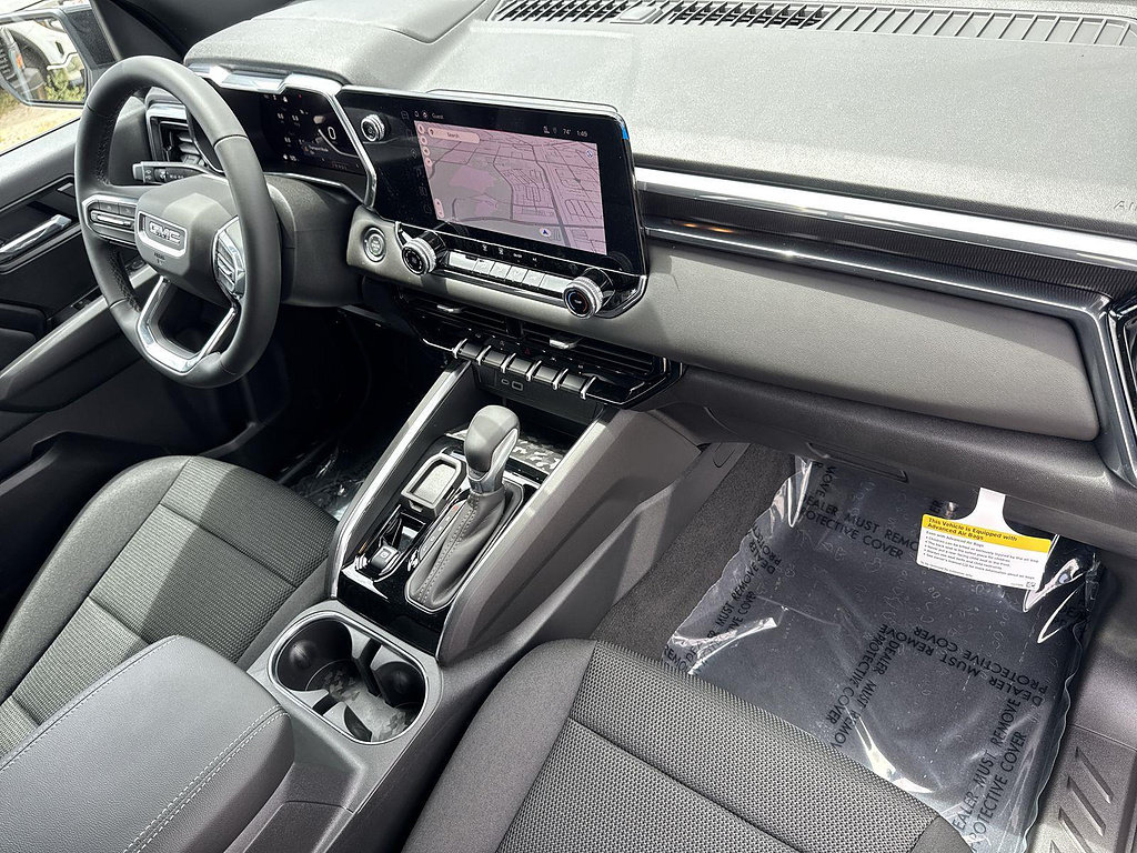 New 2026 GMC Canyon Elevation w/ LPO, Black Badging Package RWD image 27
