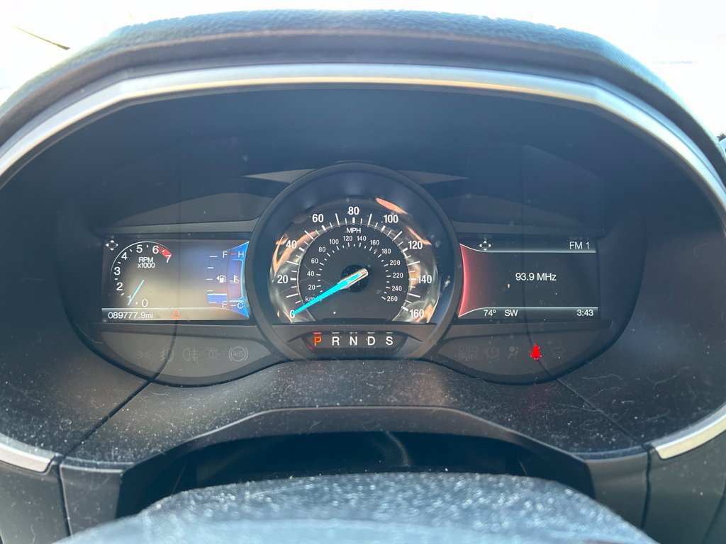 Used 2018 Ford Edge SEL w/ Equipment Group 201A AWD/4WD image 13