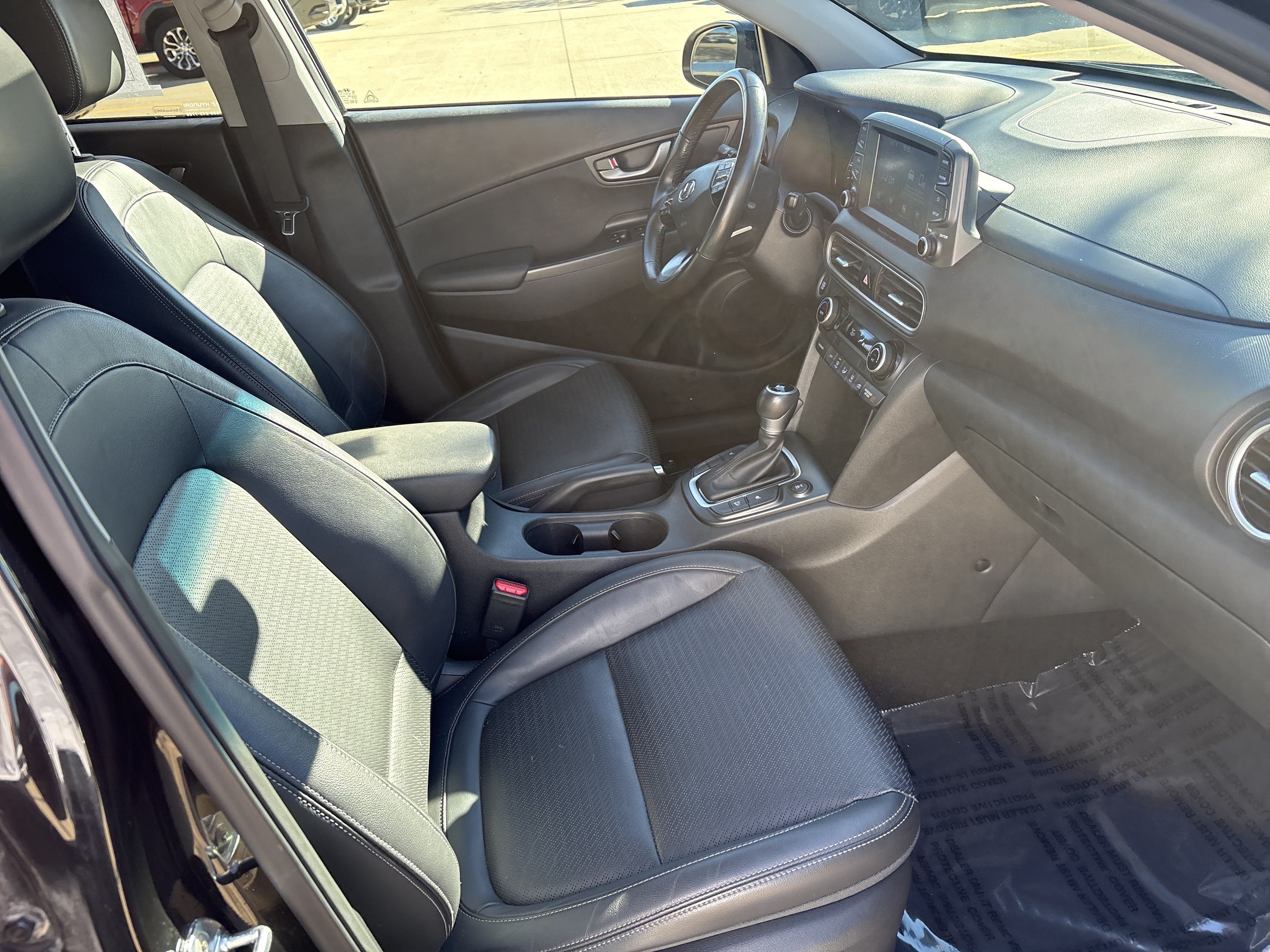 Used 2018 Hyundai Kona Limited AWD/4WD image 18