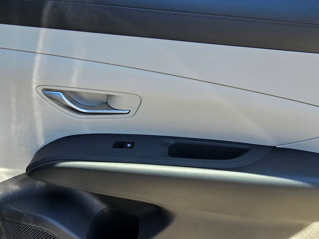 New 2026 Hyundai Tucson SE FWD image 14