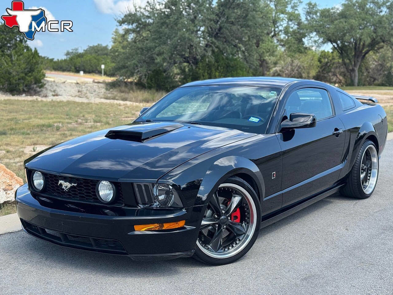 Used 2006 Ford Mustang GT image 3