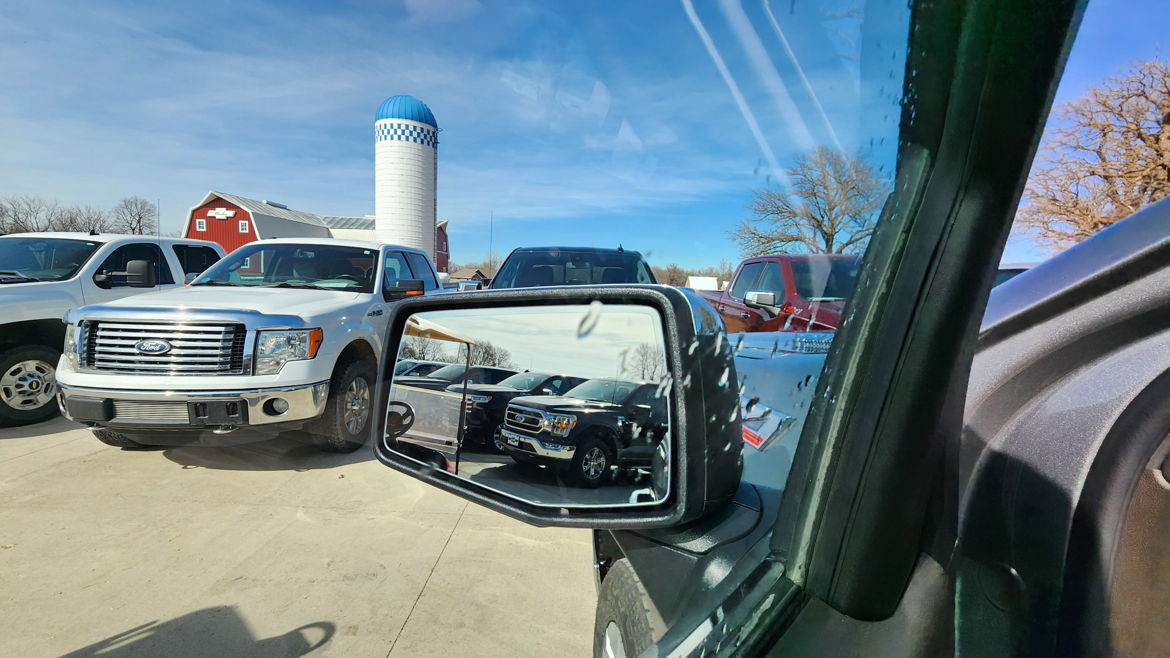 Used 2025 Chevrolet Silverado 1500 LTZ w/ LTZ Premium Package image 11