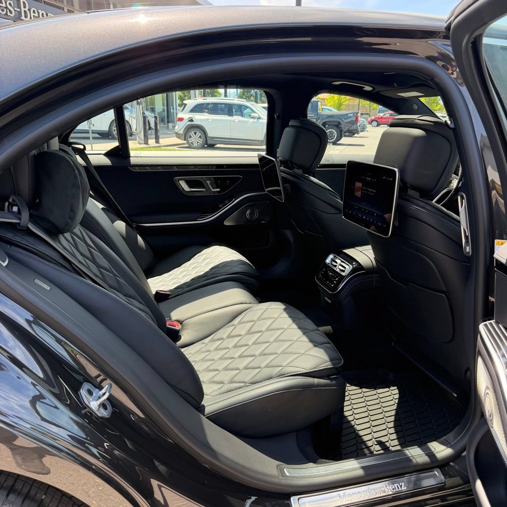Used 2024 Mercedes-Benz S 580 4MATIC Sedan image 25