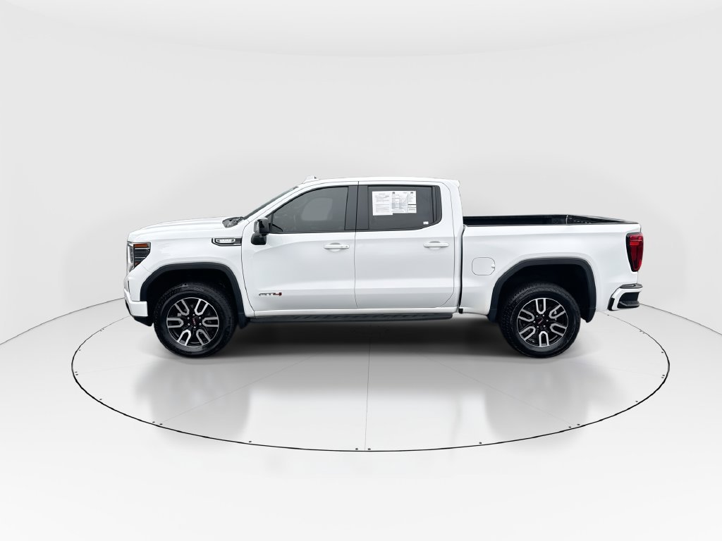 Used 2025 GMC Sierra 1500 AT4 w/ AT4 Premium Package AWD/4WD image 5