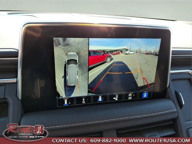 Used 2023 GMC Yukon XL SLT w/ SLT Premium Package image 35