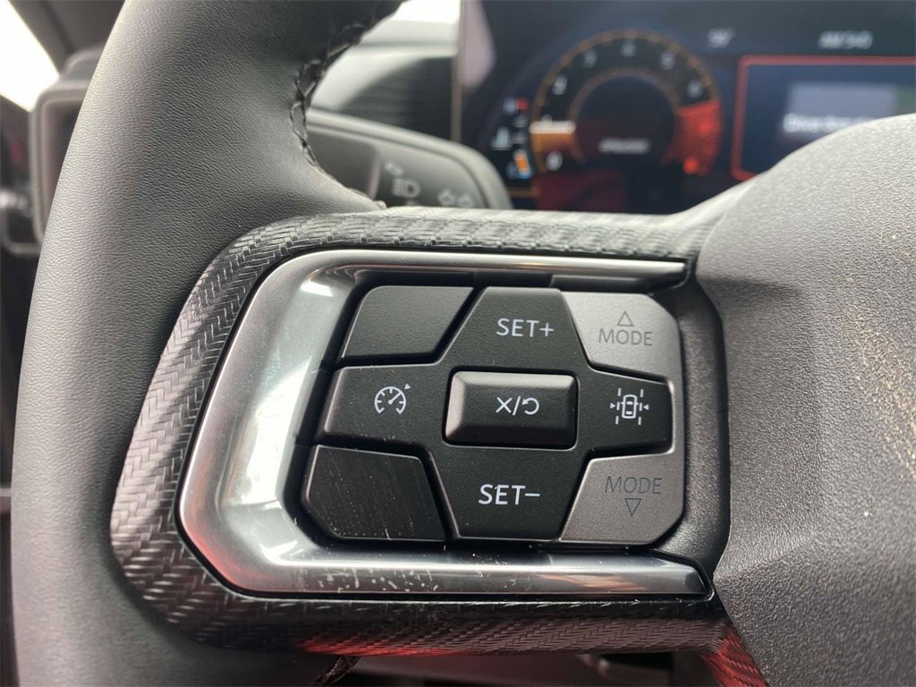 New 2025 Ford Mustang Coupe image 27