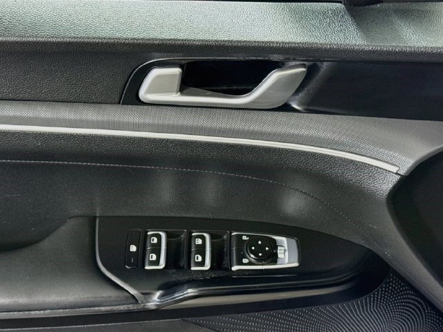Used 2023 Kia K5 LXS FWD image 23