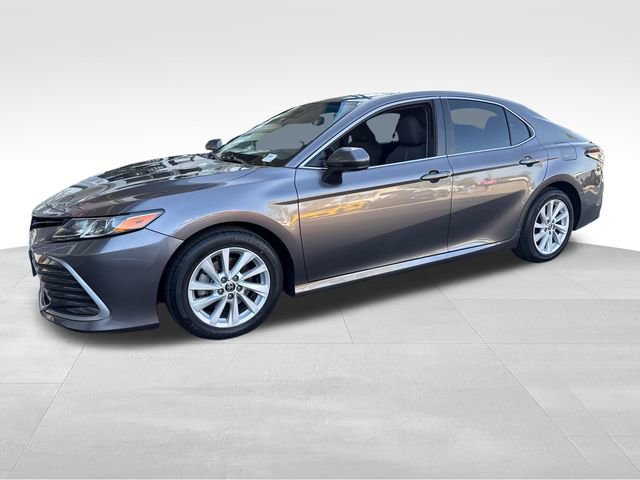 Used 2022 Toyota Camry LE