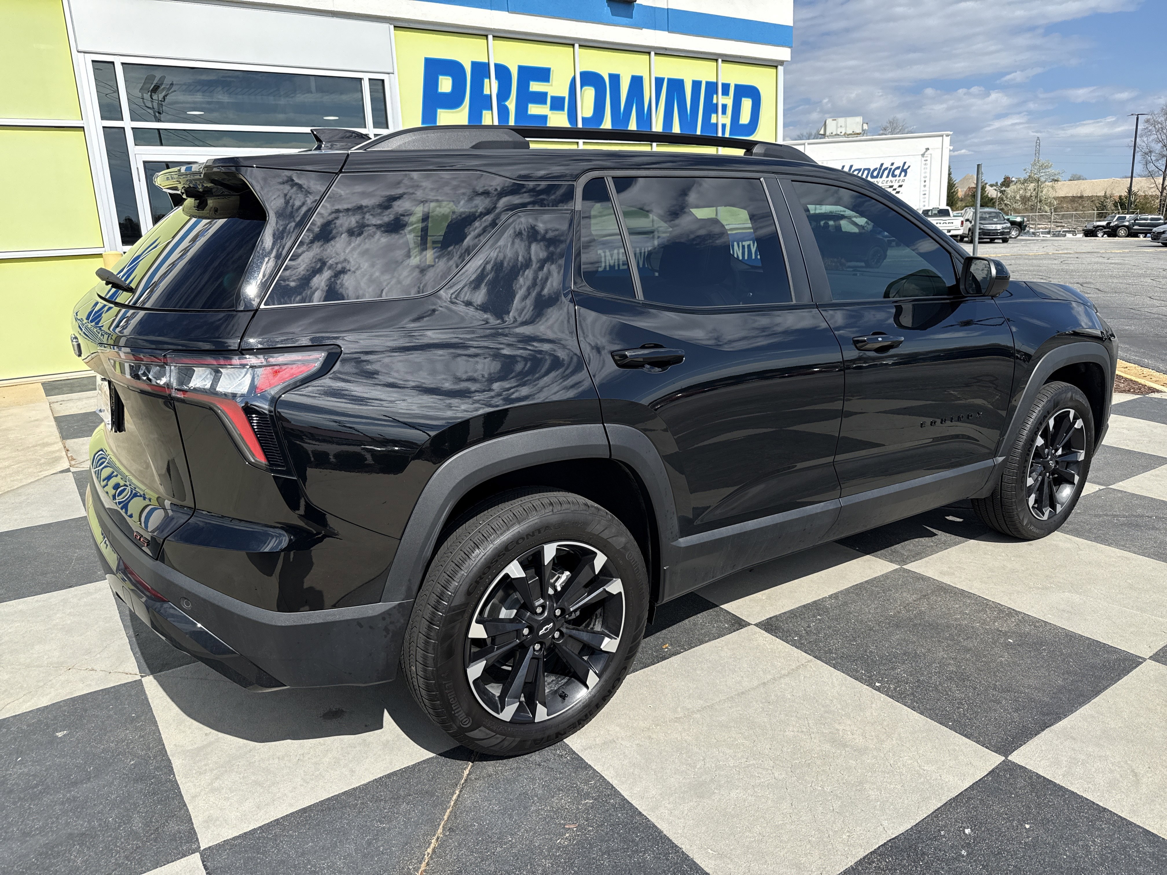 Used 2026 Chevrolet Equinox RS w/ Safety and Technology Package image 10