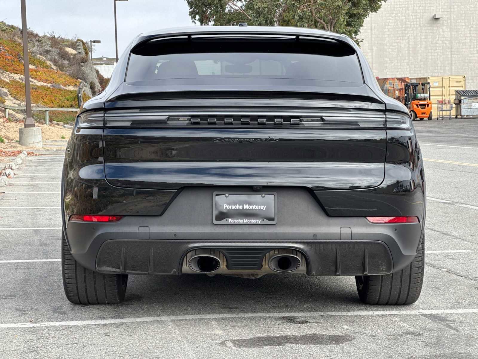 Certified 2025 Porsche Cayenne GTS image 8