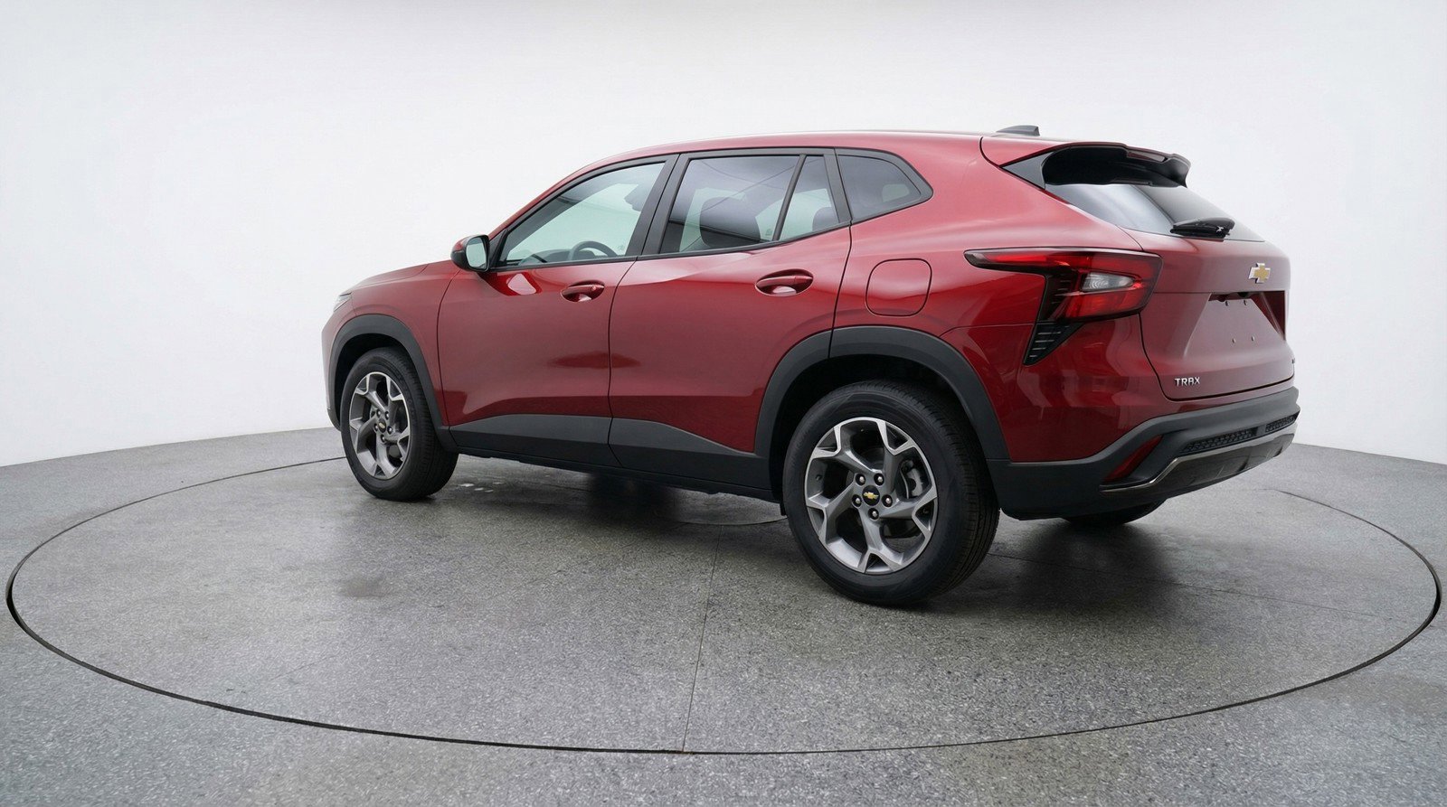 Used 2025 Chevrolet Trax LT w/ LT Convenience Package image 6