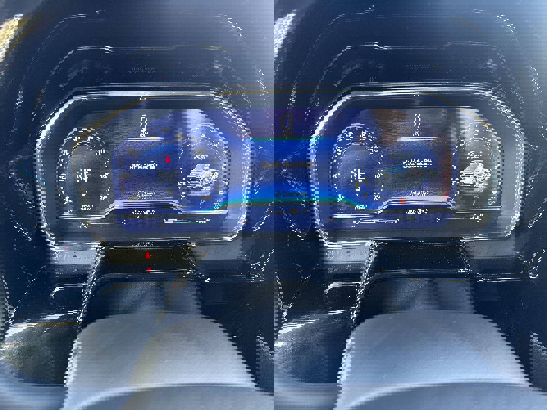 Certified 2024 Chevrolet Silverado 1500 High Country w/ Technology Package image 15