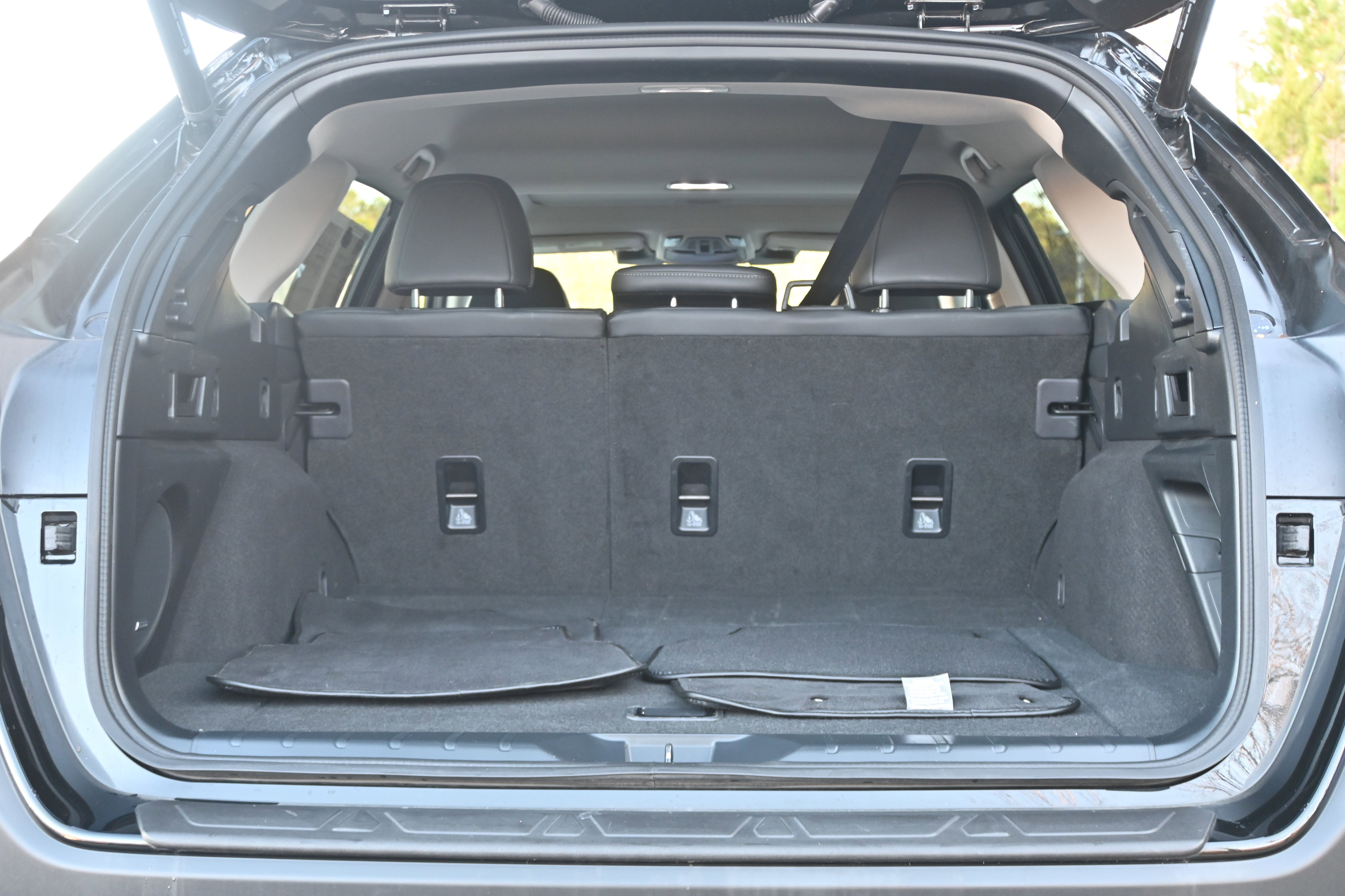 Certified 2025 Subaru Outback Touring XT image 35