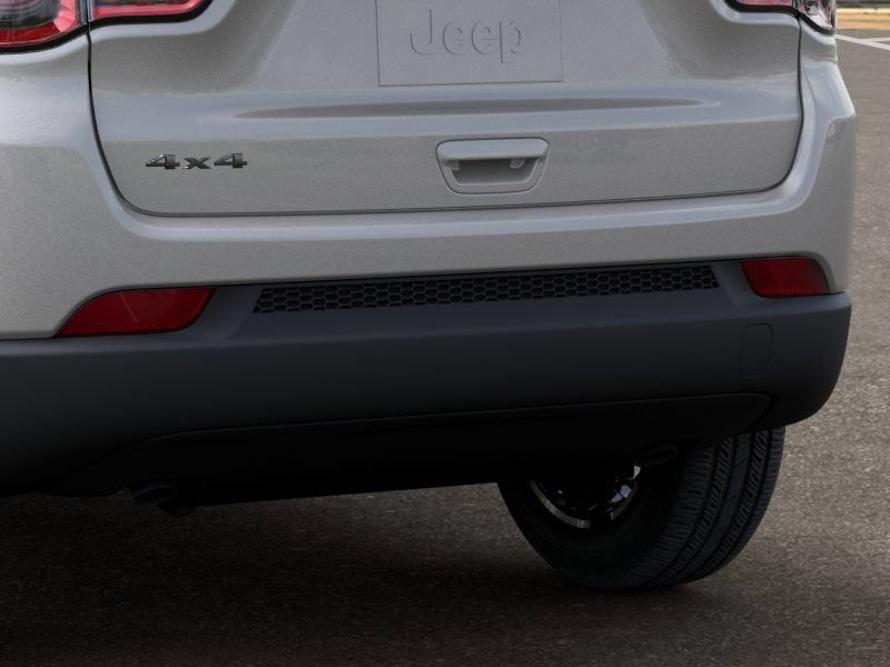 New 2026 Jeep Compass Latitude AWD/4WD image 13