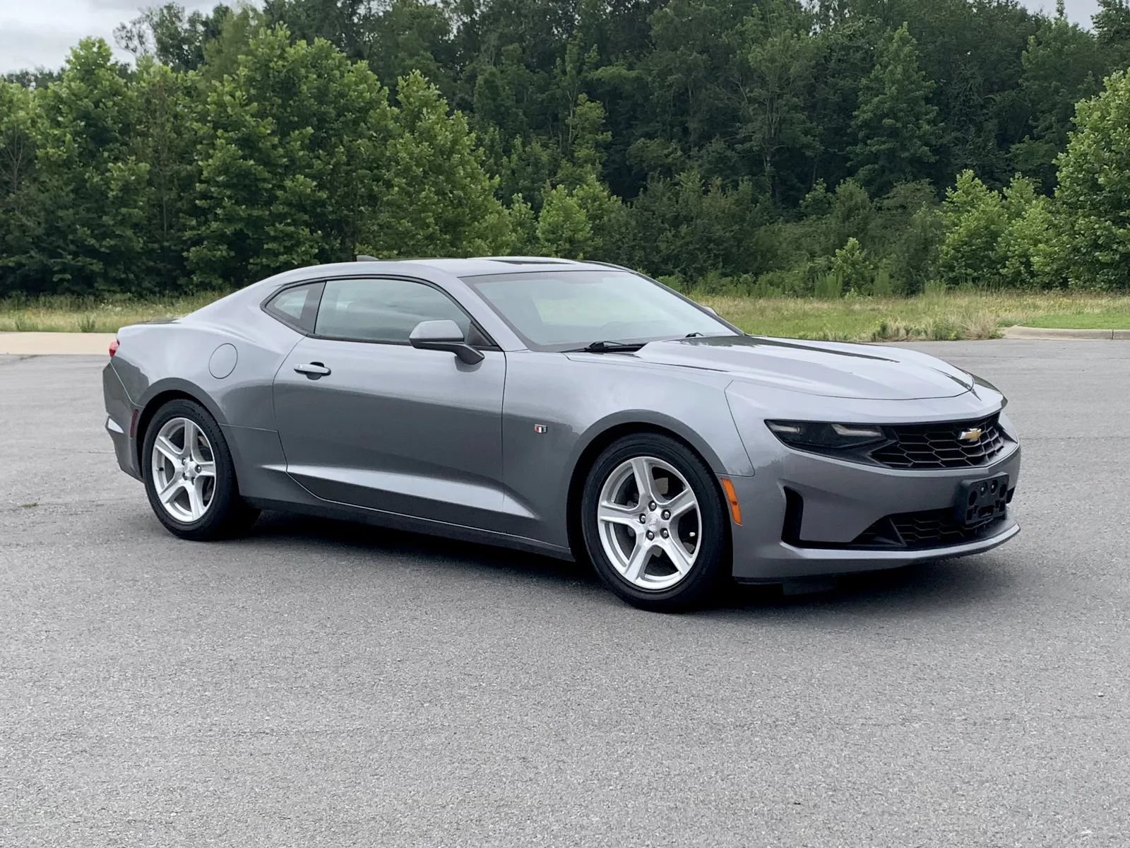 Used 2020 Chevrolet Camaro LT RWD image 1