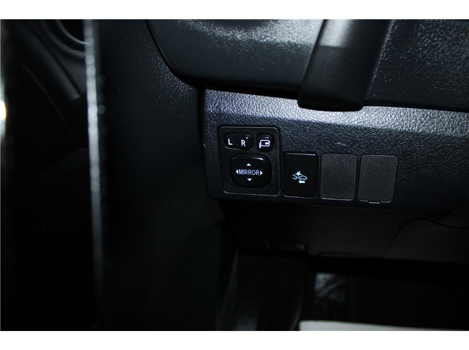 Used 2018 Toyota Corolla iM w/ All-Weather Mat Package image 29