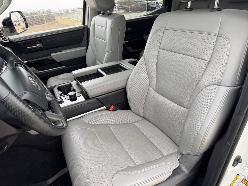 Used 2022 Toyota Tundra Limited image 26