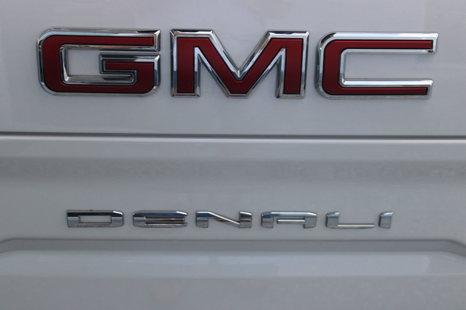 Used 2024 GMC Sierra 1500 Denali w/ Denali Reserve Package image 25