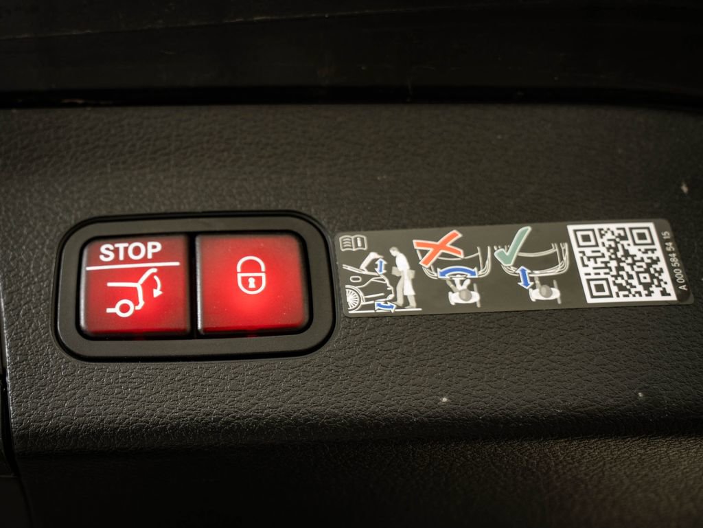 Certified 2026 Mercedes-Benz GLS 450 4MATIC image 23