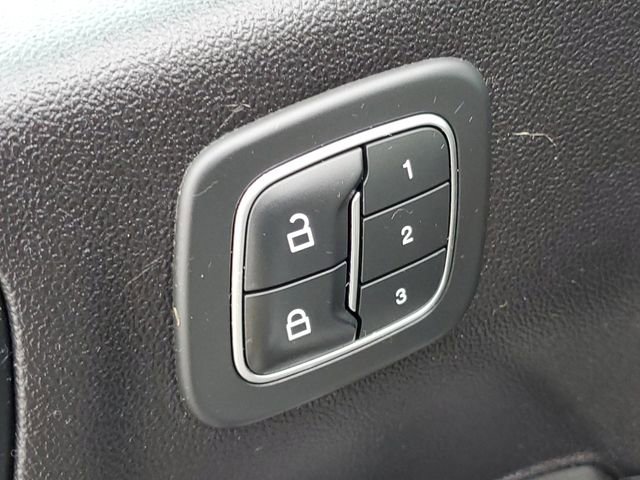 Certified 2021 Ford Escape Titanium w/ Titanium Elite Package image 29