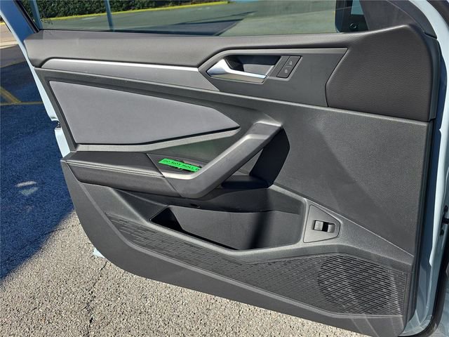New 2026 Volkswagen Jetta SE image 13