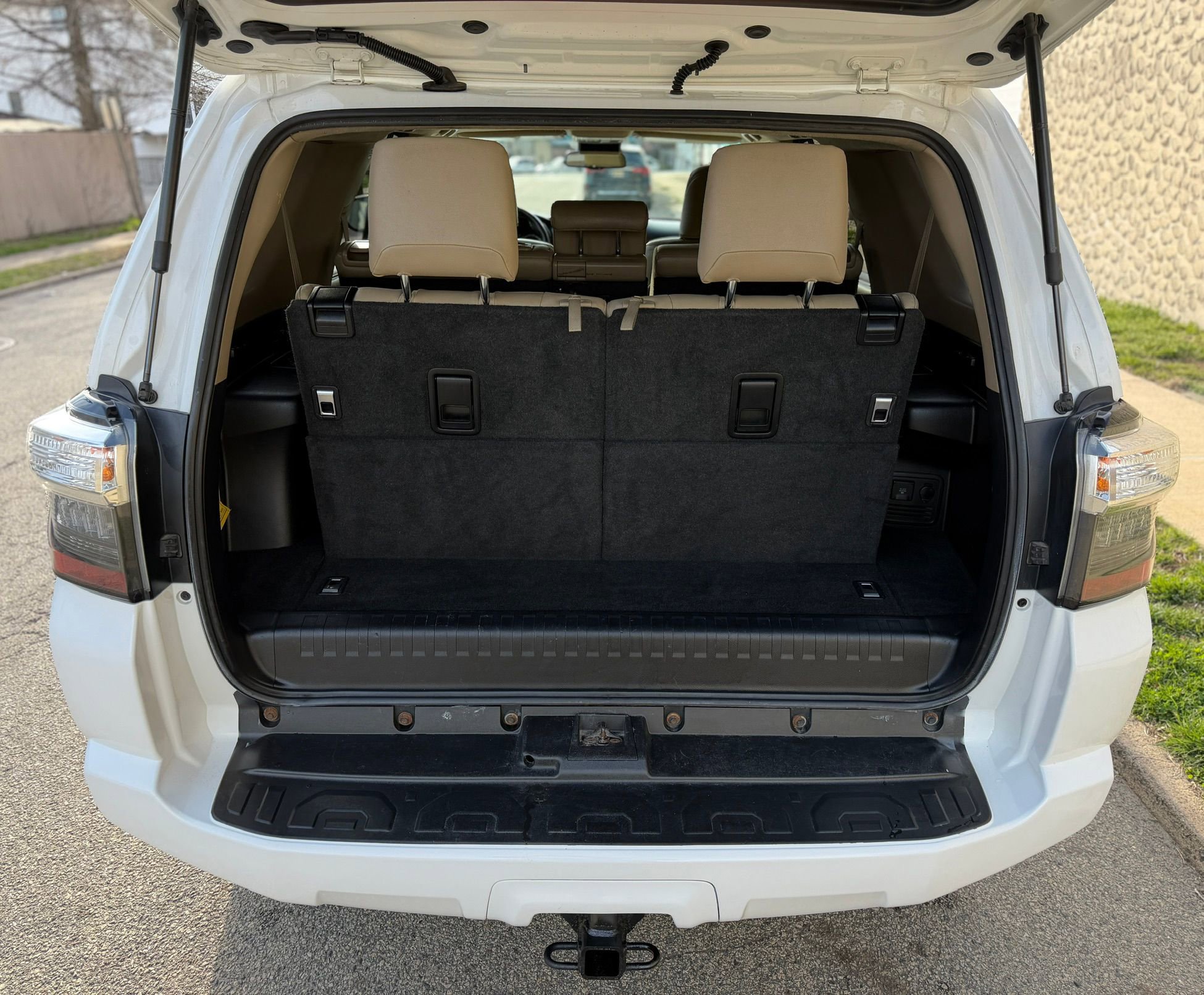 Used 2016 Toyota 4Runner SR5 Premium image 14