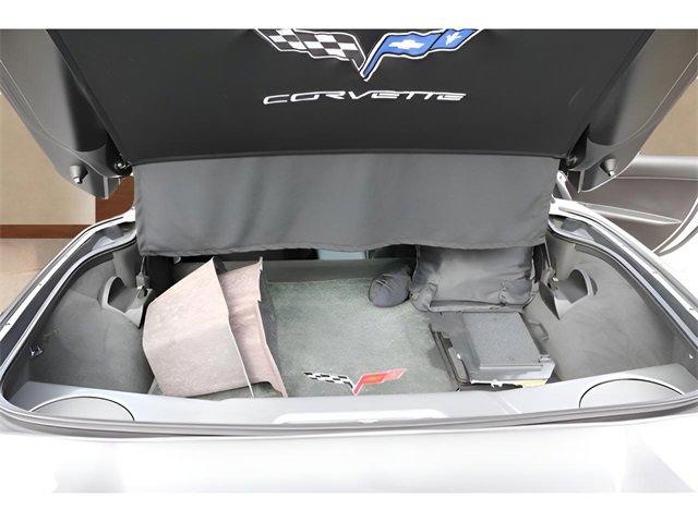 Used 2006 Chevrolet Corvette Base w/ Preferred Equipment Group image 17
