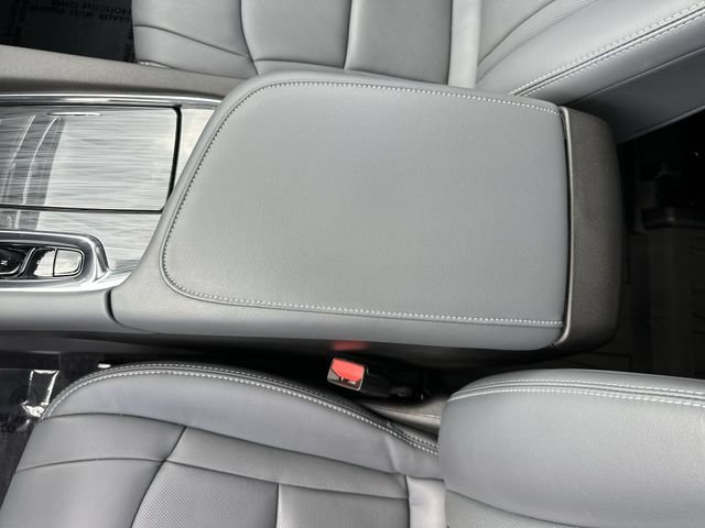 Certified 2023 Buick Enclave Essence w/ Experience Buick Package FWD image 24