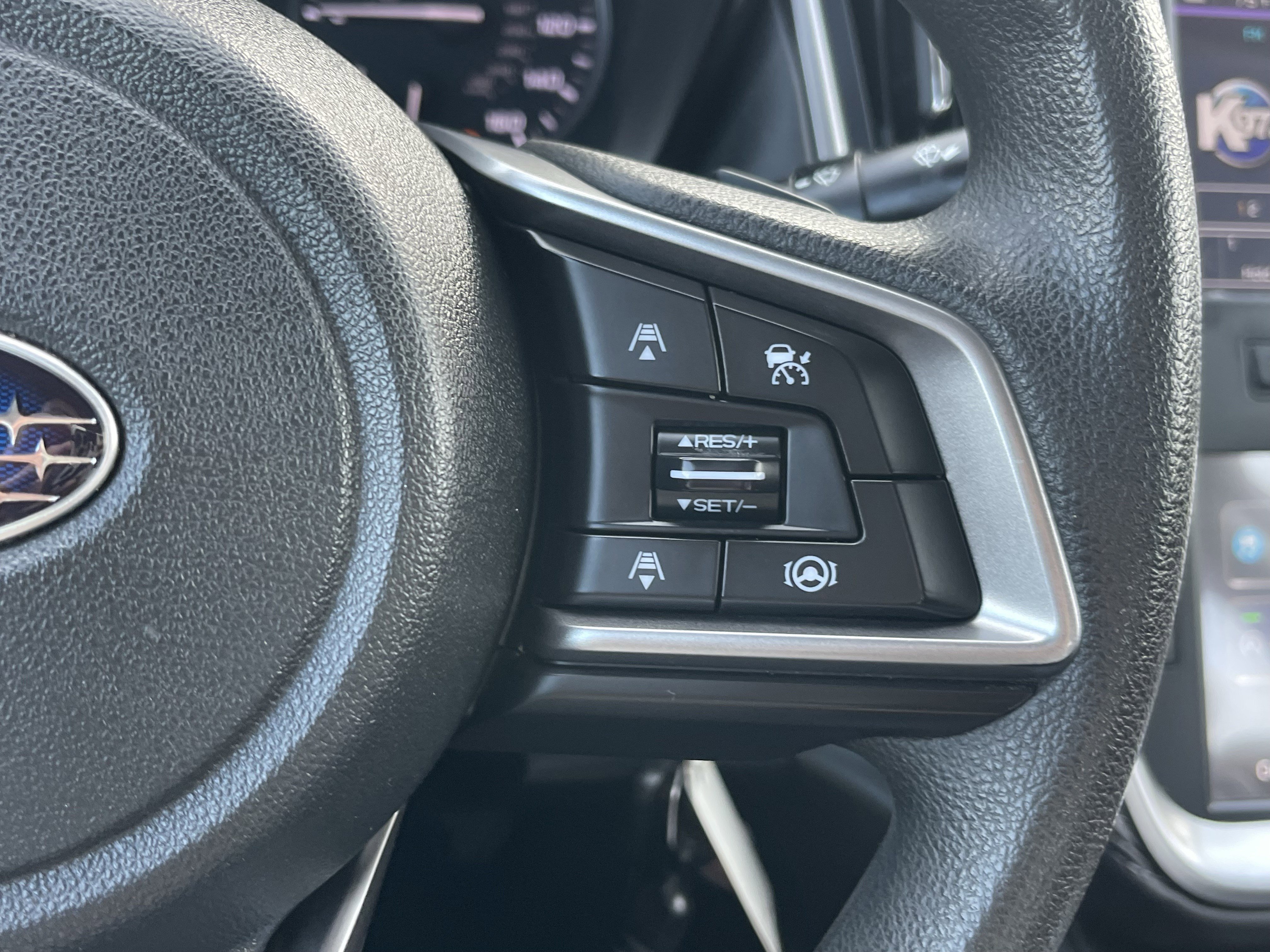 Used 2022 Subaru Legacy image 17