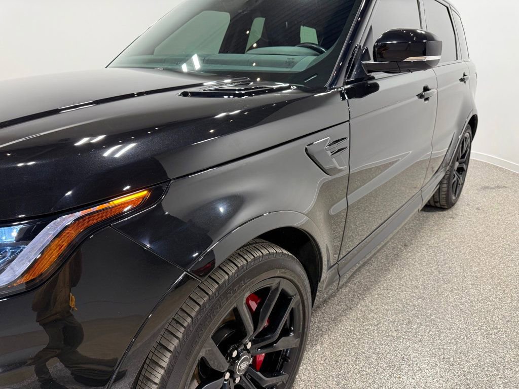 Used 2022 Land Rover Range Rover Sport SVR image 21