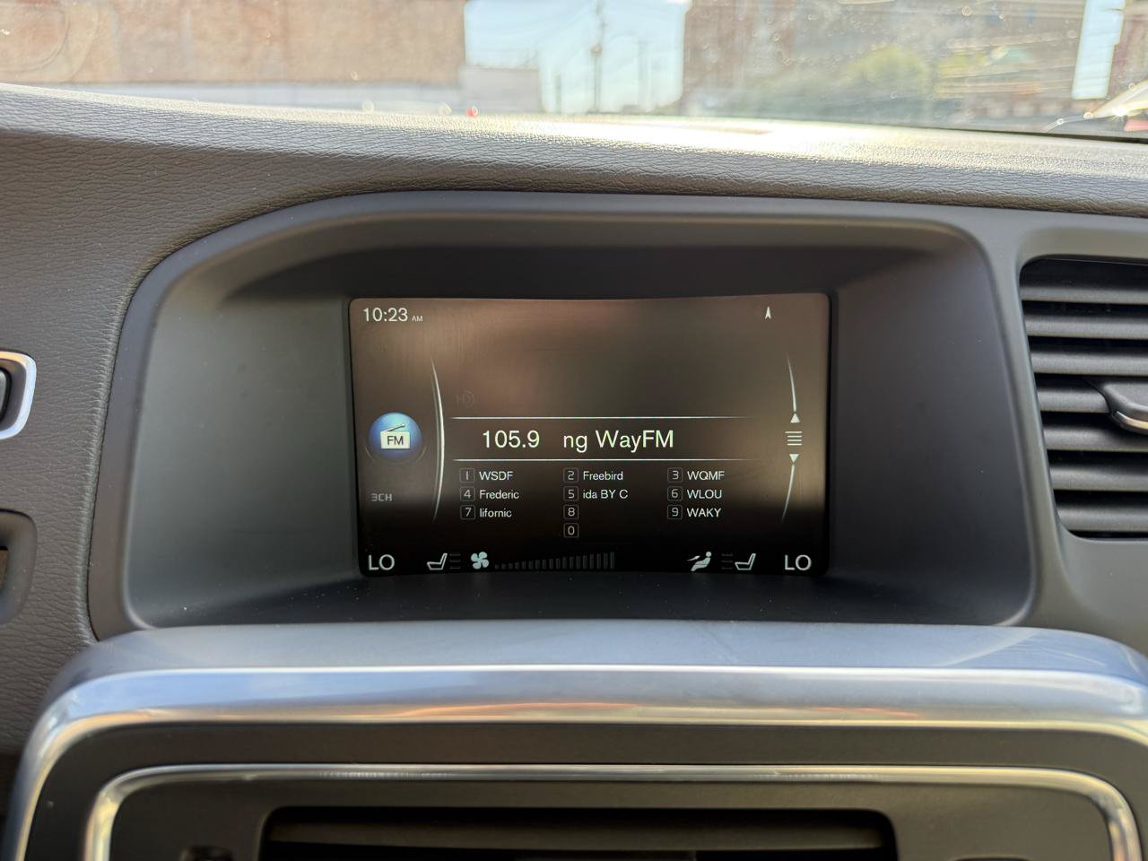 Used 2016 Volvo S60 T6 Platinum FWD image 10