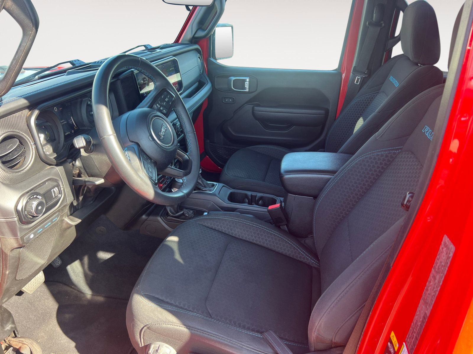 Used 2024 Jeep Wrangler Unlimited Rubicon 4xe AWD/4WD image 9